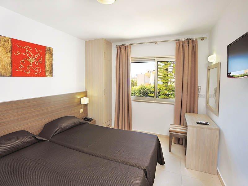 Hotel apartamentowy Petrosana Ajia Napa